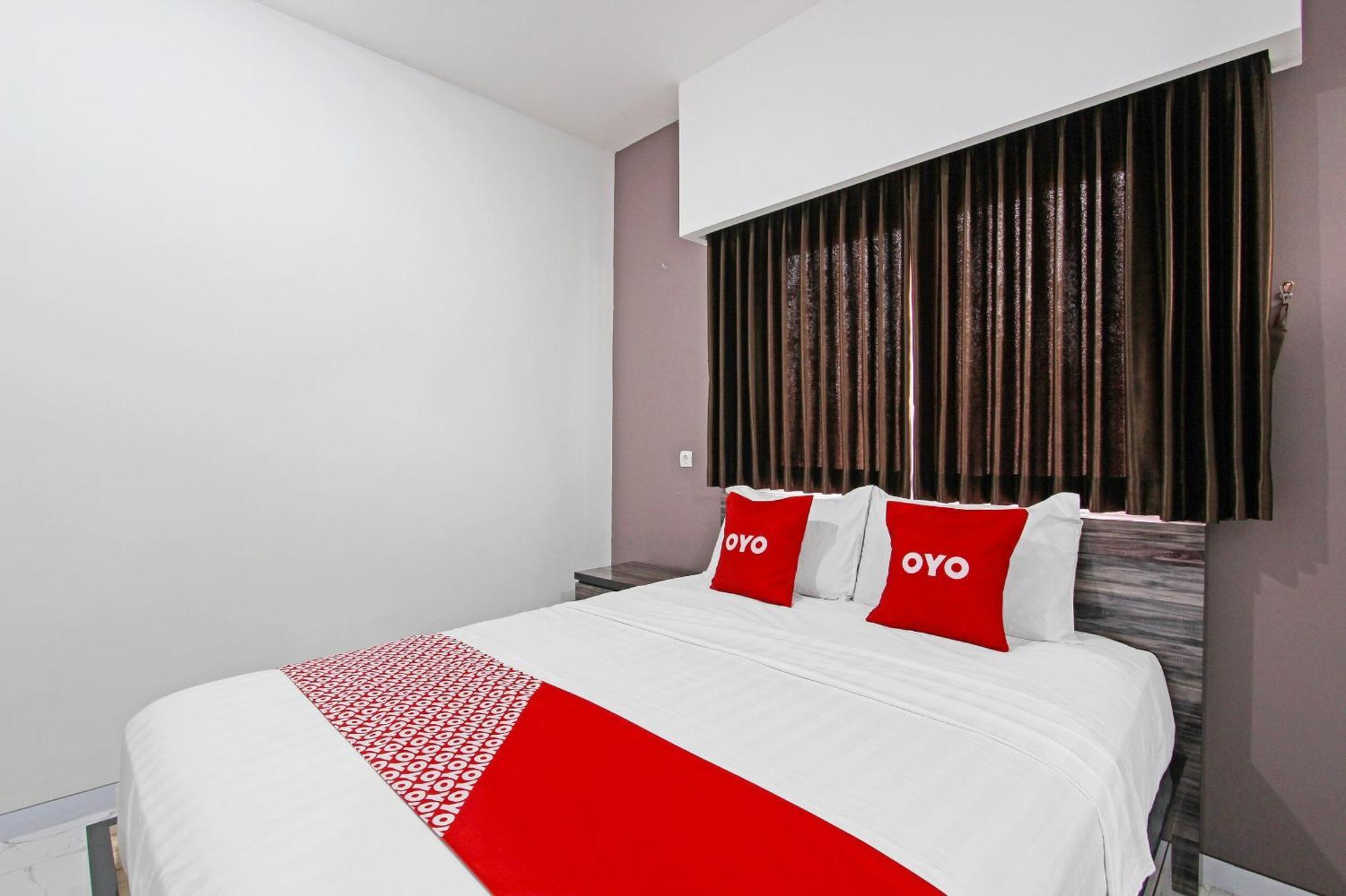 Super Oyo Capital O 91665 D'Prof Exclusive Guesthouse Σεμαράνγκ Εξωτερικό φωτογραφία